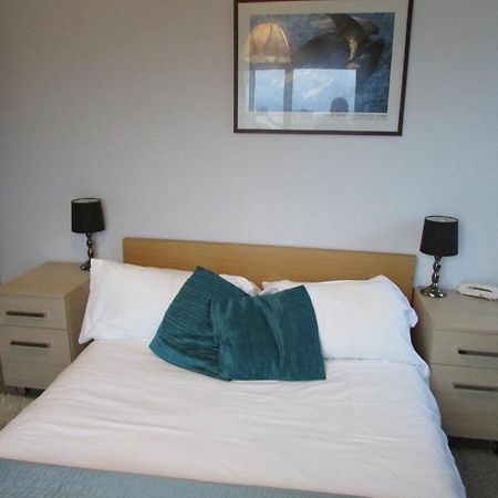 Cheltenham Luxury Apartments Szoba fotó