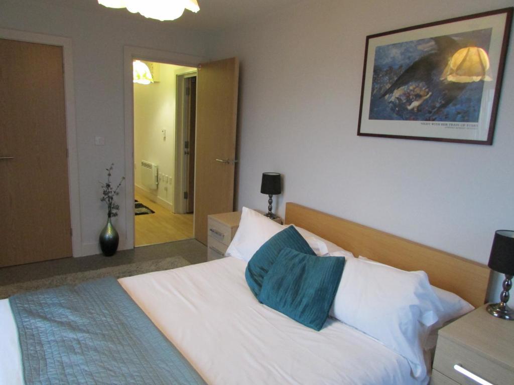 Cheltenham Luxury Apartments Szoba fotó